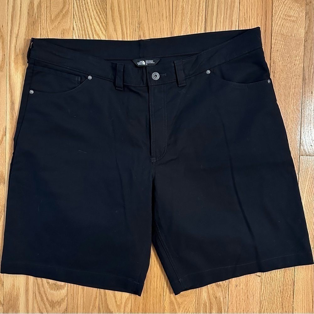 North Face Men’s Black Shorts Size 40 - 10” inseam